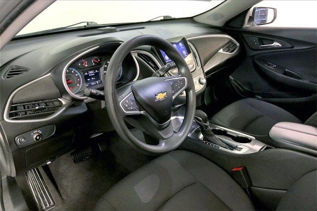 2022 Chevrolet Malibu Vehicle Photo in KANSAS CITY, MO 64114-4502