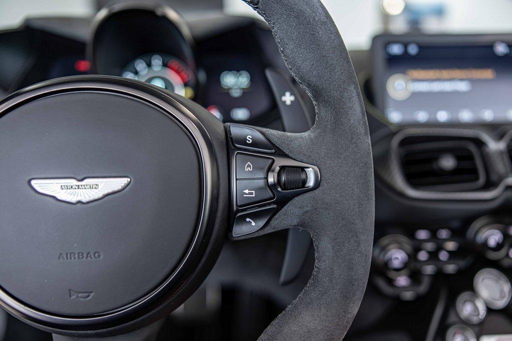 2023 Aston Martin Vantage Vehicle Photo in Plainfield, IL 60586