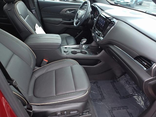 2023 Chevrolet Traverse Vehicle Photo in GREEN BAY, WI 54304-5303