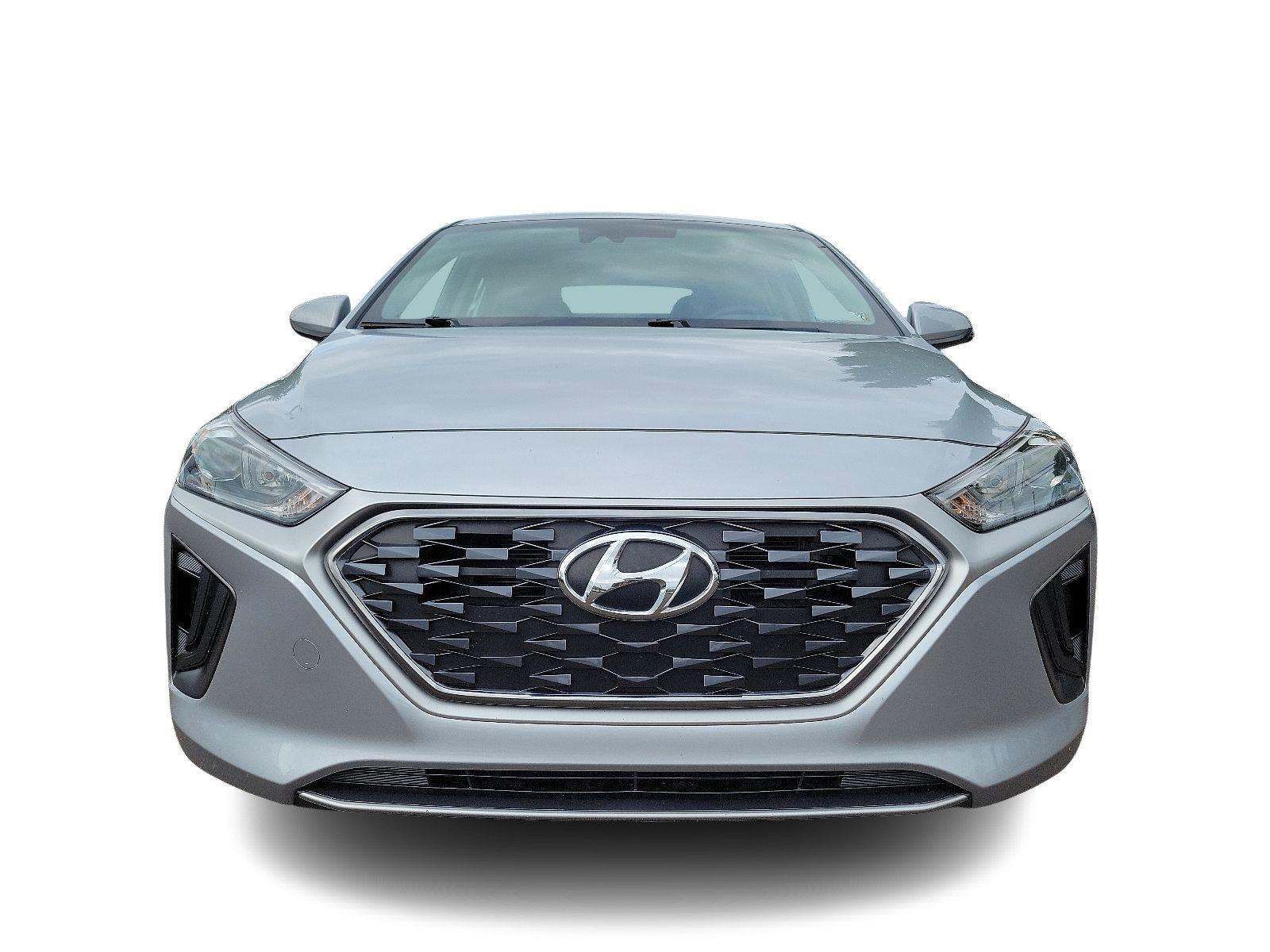 2022 Hyundai IONIQ Hybrid Vehicle Photo in Willow Grove, PA 19090