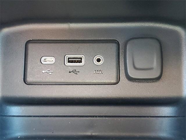 2023 Chevrolet Equinox Vehicle Photo in GRAND BLANC, MI 48439-8139