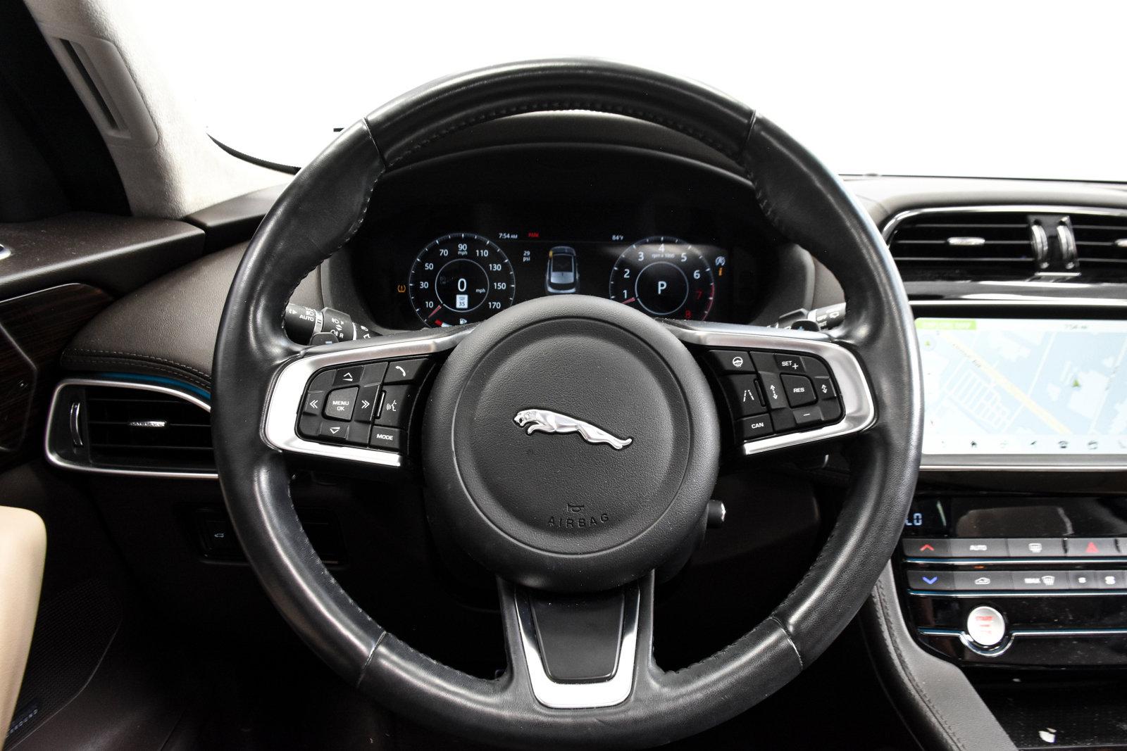 2019 Jaguar F-PACE Vehicle Photo in DALLAS, TX 75235