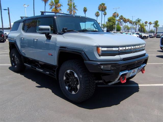 2024 GMC HUMMER EV SUV Vehicle Photo in ANAHEIM, CA 92806-5612