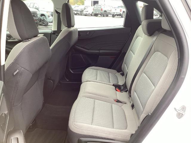 2022 Ford Escape Vehicle Photo in GARDNER, MA 01440-3110