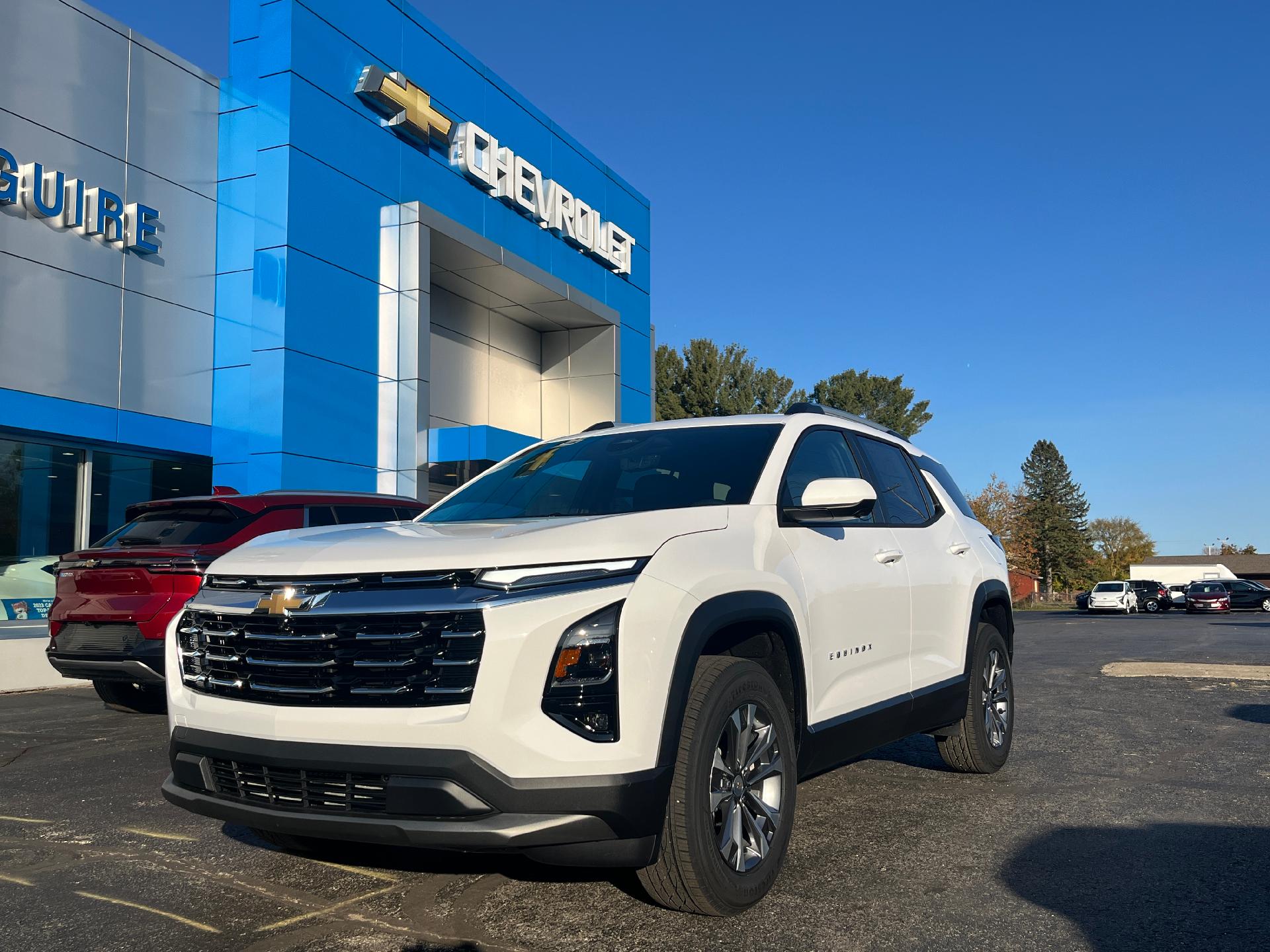 2025 Chevrolet Equinox Vehicle Photo in CLARE, MI 48617-9414