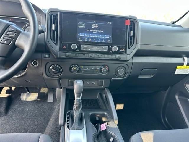 2025 Nissan Frontier Vehicle Photo in Canton, MI 48188