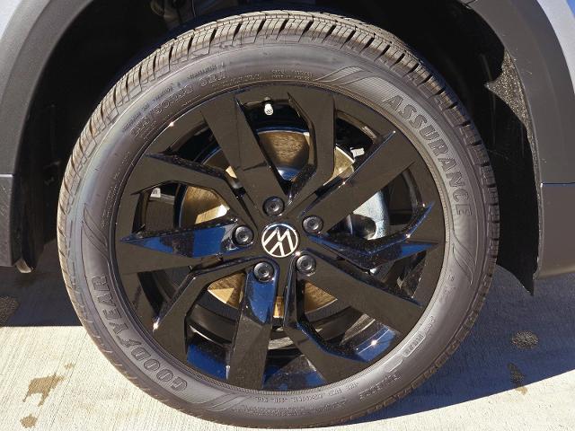 2024 Volkswagen Taos Vehicle Photo in WEATHERFORD, TX 76087