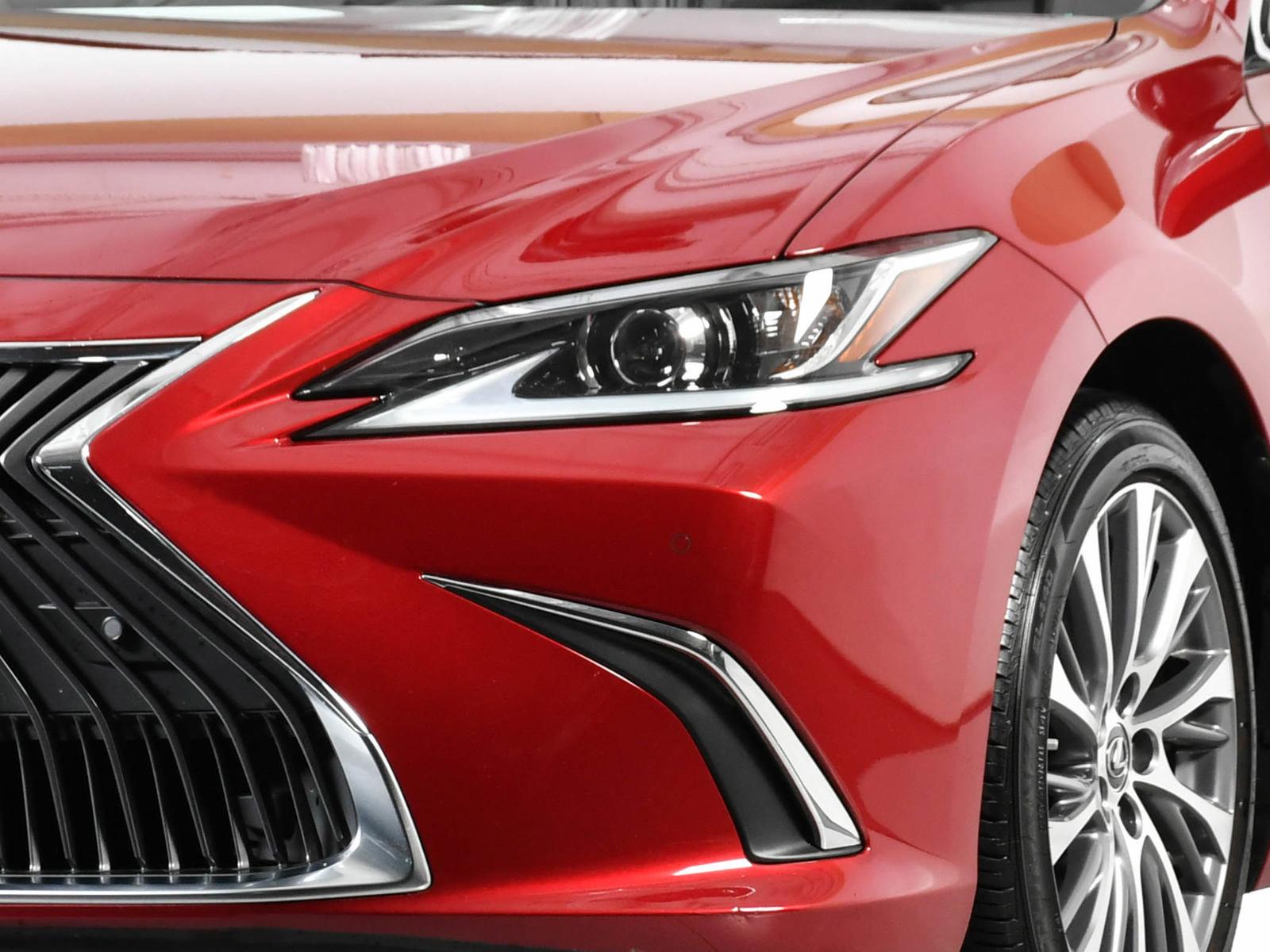 2021 Lexus ES 350 Vehicle Photo in DALLAS, TX 75235