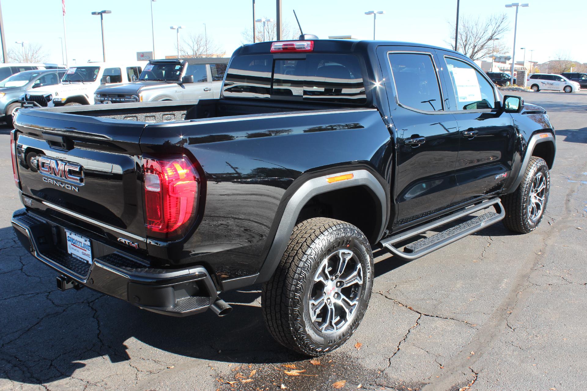 2024 GMC Canyon Vehicle Photo in AURORA, CO 80012-4011