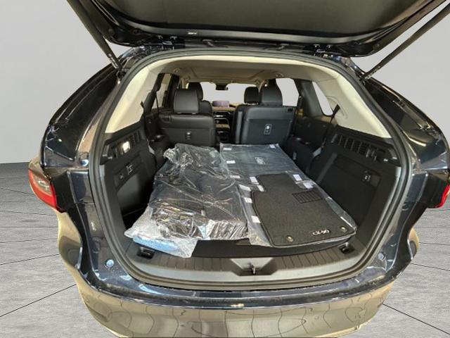 2024 Mazda CX-90 PHEV Vehicle Photo in Green Bay, WI 54304