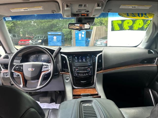 2019 Cadillac Escalade Vehicle Photo in DUNN, NC 28334-8900