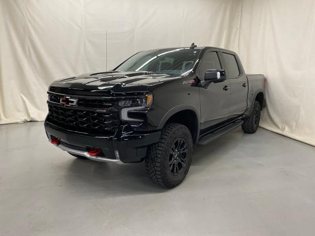 Used 2022 Chevrolet Silverado 1500 ZR2 with VIN 3GCUDHEL9NG653145 for sale in Fremont, MI