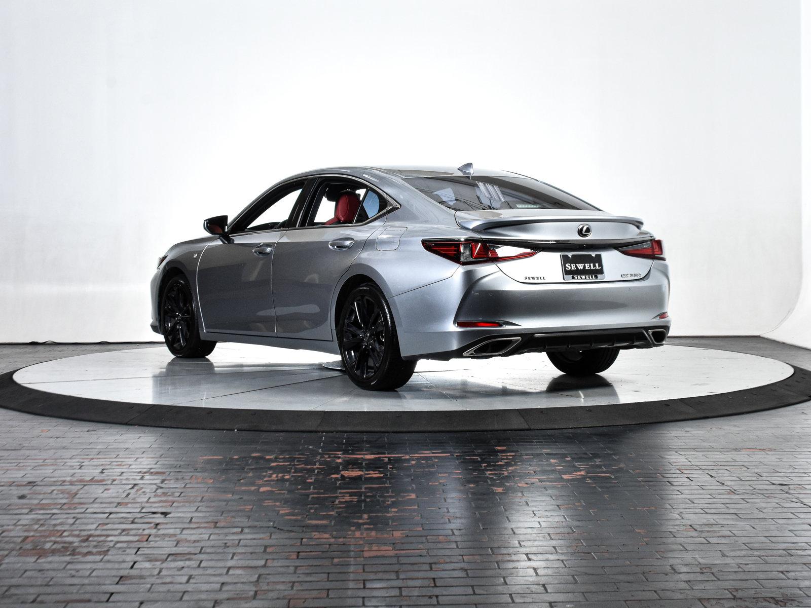 2022 Lexus ES 350 Vehicle Photo in DALLAS, TX 75235