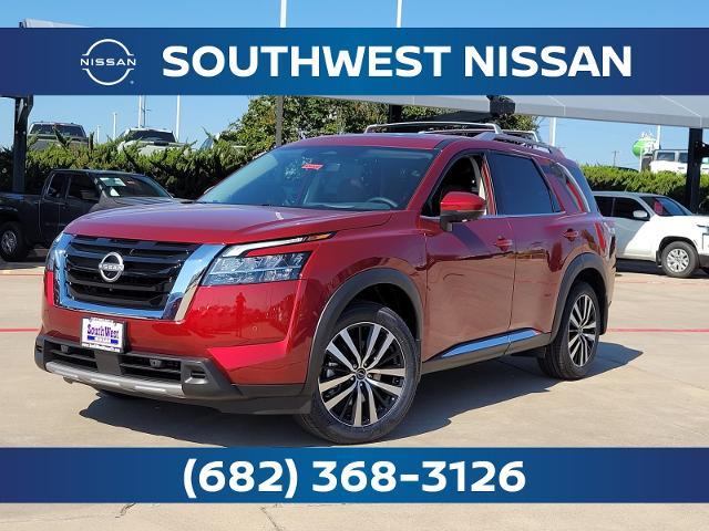 2024 Nissan Pathfinder Vehicle Photo in Weatherford, TX 76087