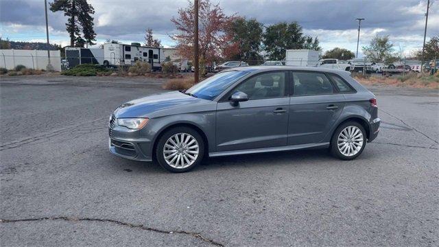 2016 Audi A3 e-tron Vehicle Photo in BEND, OR 97701-5133