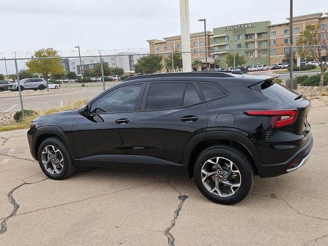 2024 Chevrolet Trax Vehicle Photo in San Angelo, TX 76901