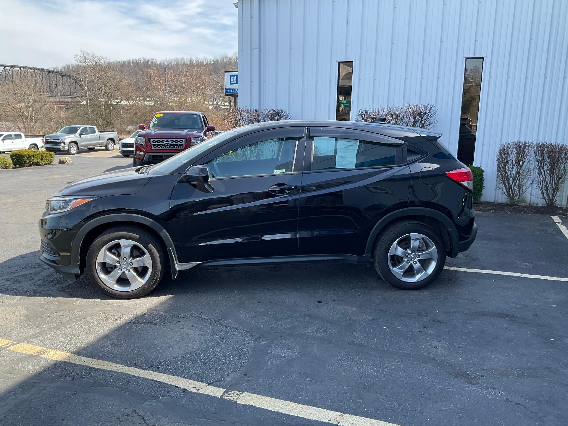 Used 2021 Honda HR-V LX with VIN 3CZRU6H31MM730767 for sale in Moundsville, WV