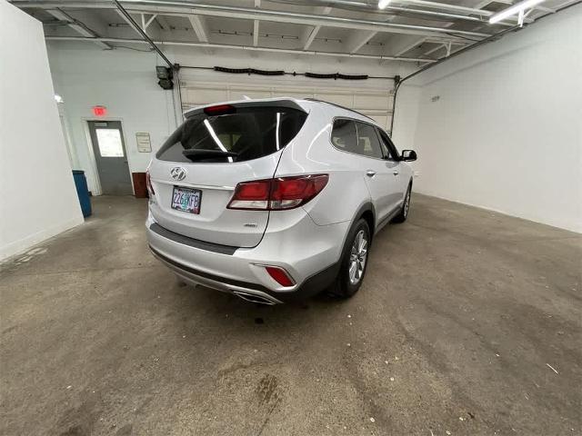 2017 Hyundai Santa Fe Vehicle Photo in PORTLAND, OR 97225-3518