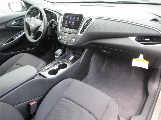 2025 Chevrolet Malibu Vehicle Photo in LEESBURG, FL 34788-4022