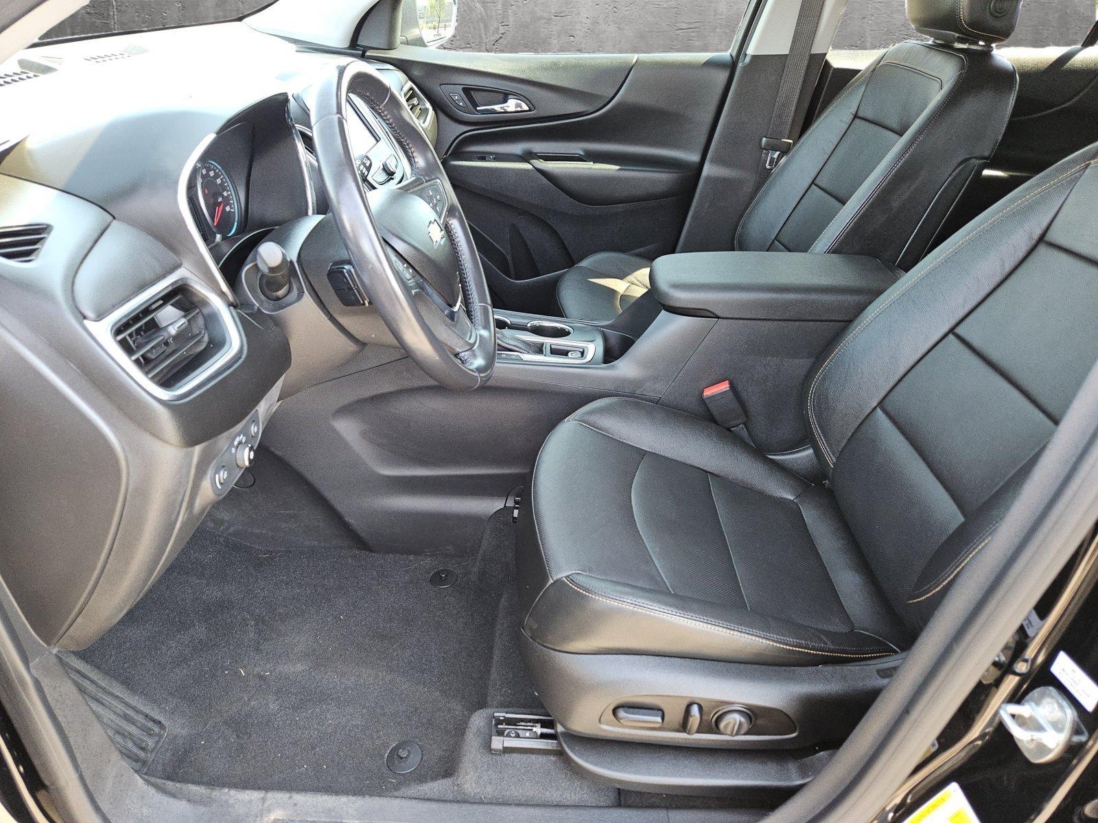 2020 Chevrolet Equinox Vehicle Photo in MESA, AZ 85206-4395