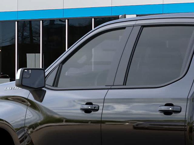 2024 Chevrolet Silverado 1500 Vehicle Photo in MOON TOWNSHIP, PA 15108-2571