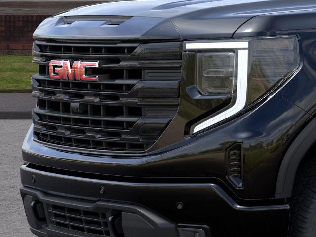 2025 GMC Sierra 1500 Vehicle Photo in PORTLAND, OR 97225-3518