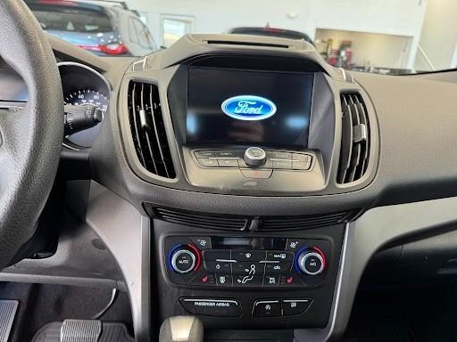 2017 Ford Escape Vehicle Photo in Green Bay, WI 54304