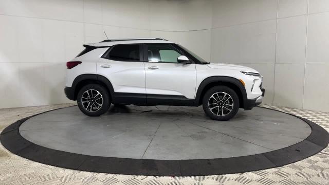 2024 Chevrolet Trailblazer Vehicle Photo in JOLIET, IL 60435-8135