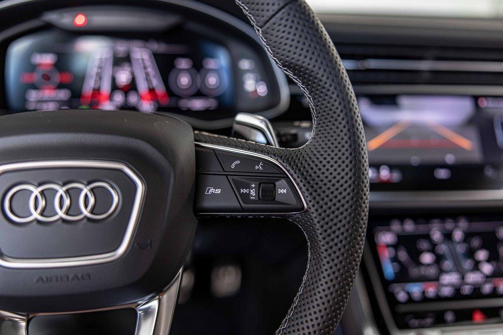 2024 Audi RS Q8 Vehicle Photo in Saint Charles, IL 60174