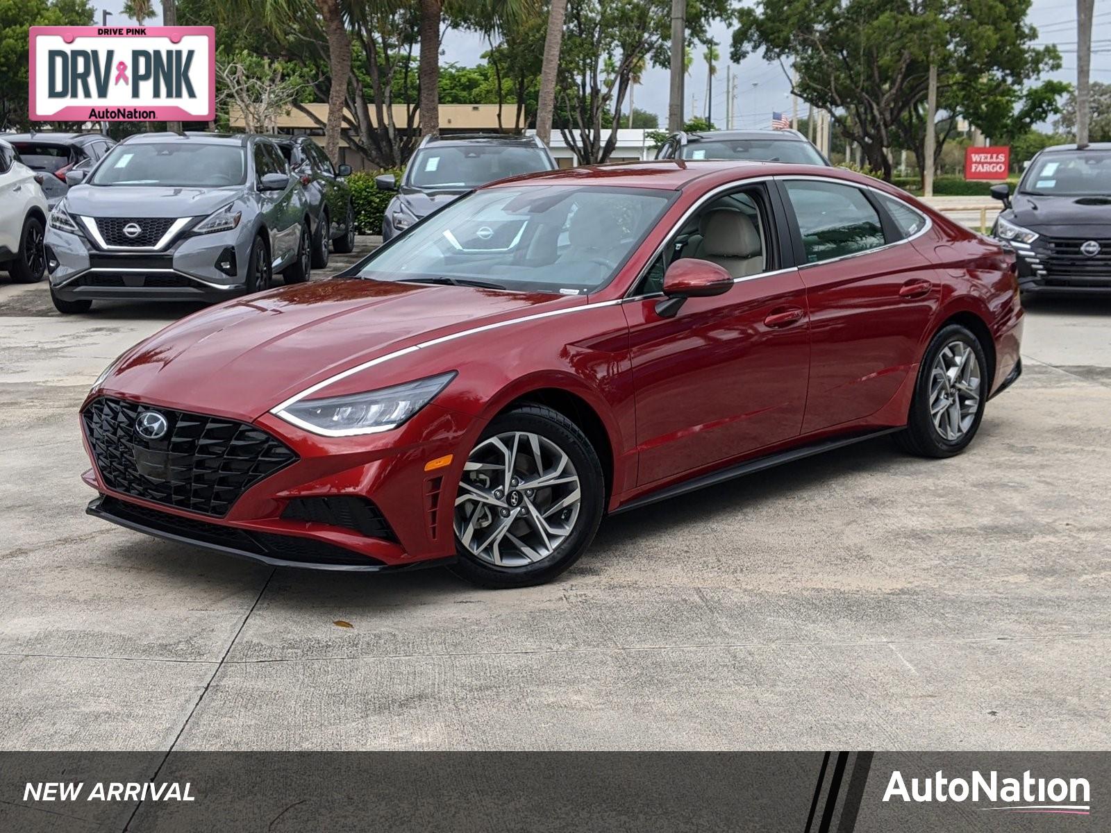 2023 Hyundai SONATA Vehicle Photo in Pembroke Pines , FL 33084