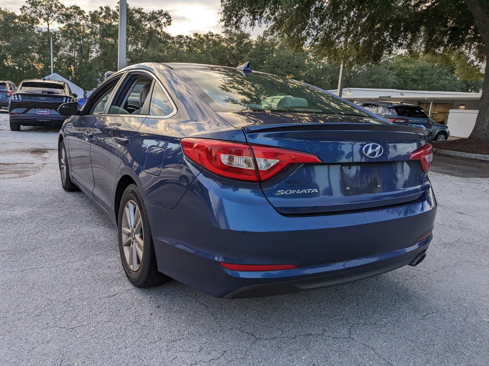 2017 Hyundai SONATA Vehicle Photo in Jacksonville, FL 32256