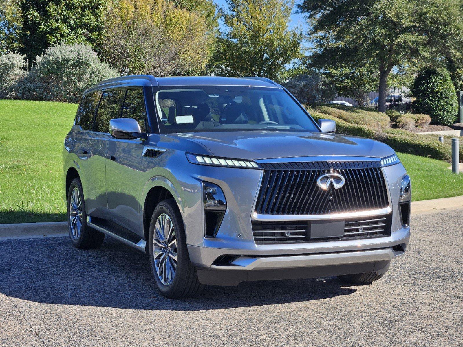 2025 INFINITI QX80 Vehicle Photo in Fort Worth, TX 76132