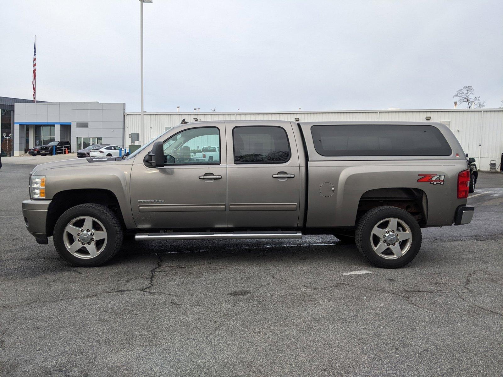 2013 Chevrolet Silverado 2500HD Vehicle Photo in TIMONIUM, MD 21093-2300