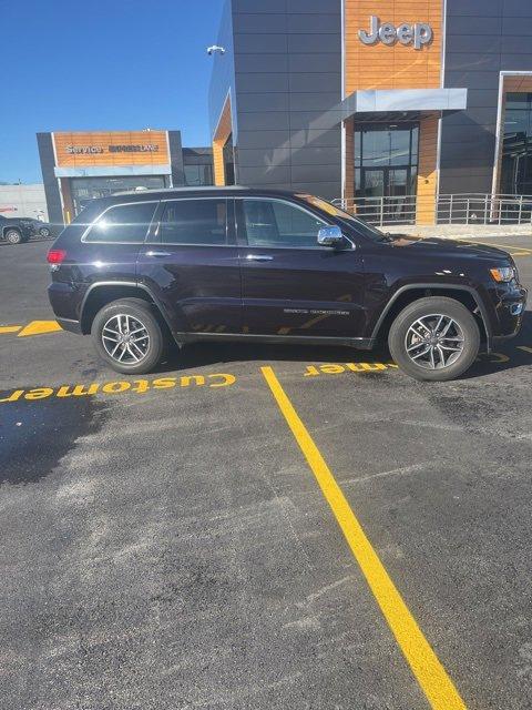 2021 Jeep Grand Cherokee Vehicle Photo in Saint Charles, IL 60174