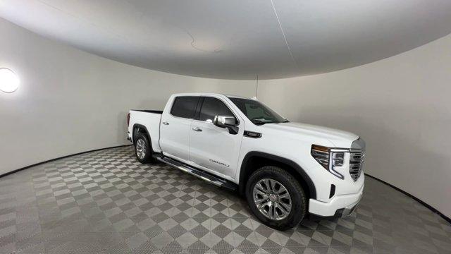 2024 GMC Sierra 1500 Vehicle Photo in GILBERT, AZ 85297-0402