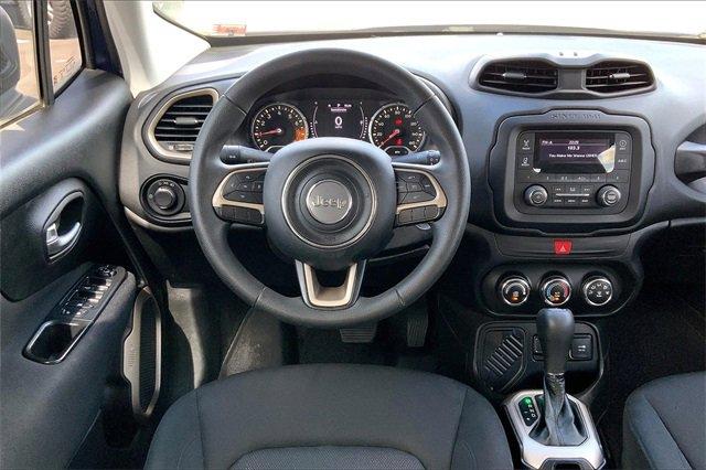 2017 Jeep Renegade Vehicle Photo in KANSAS CITY, MO 64114-4502