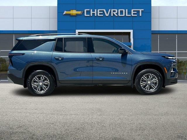 2024 Chevrolet Traverse Vehicle Photo in RIVERSIDE, CA 92504-4106