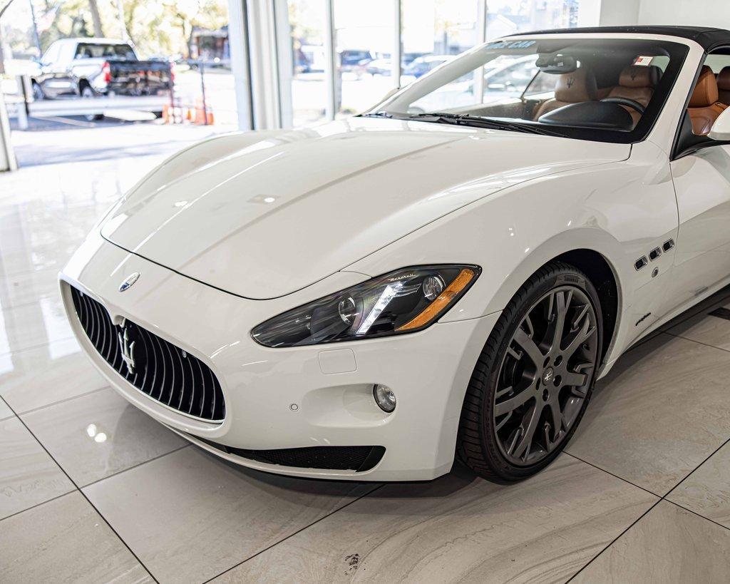 2014 Maserati GranTurismo Convertible Vehicle Photo in Plainfield, IL 60586