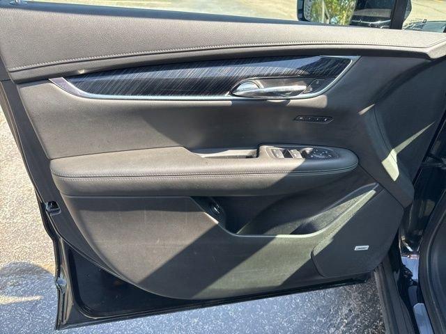 2022 Cadillac XT6 Vehicle Photo in MEDINA, OH 44256-9631