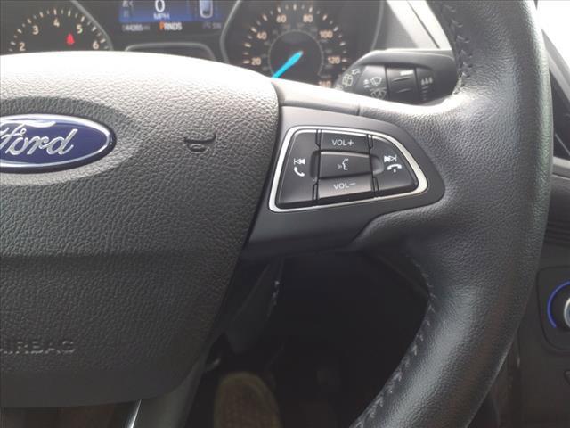 2019 Ford Escape Vehicle Photo in DENTON, TX 76210-9321