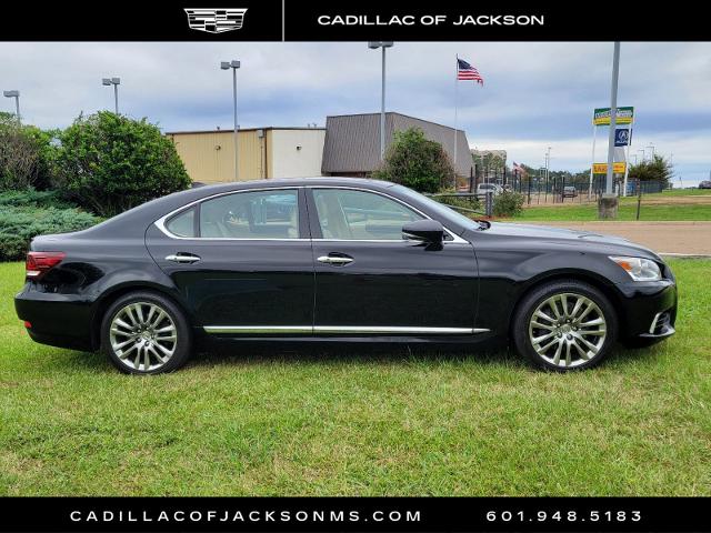 2017 Lexus LS Vehicle Photo in RIDGELAND, MS 39157-4406