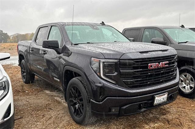 2022 GMC Sierra 1500 Vehicle Photo in ELK GROVE, CA 95757-8703