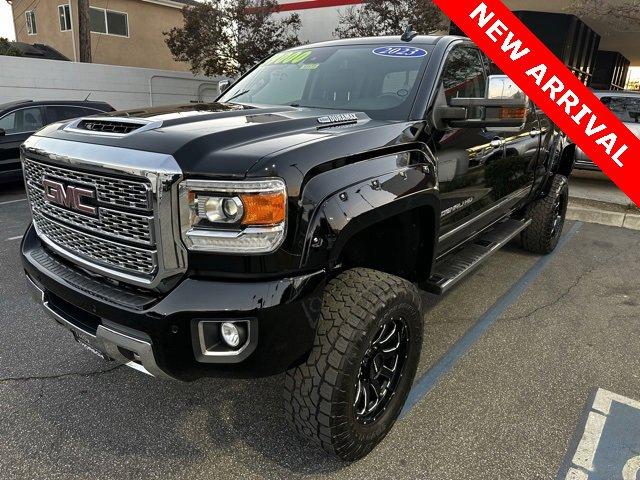 2019 GMC Sierra 2500HD Vehicle Photo in PASADENA, CA 91107-3803