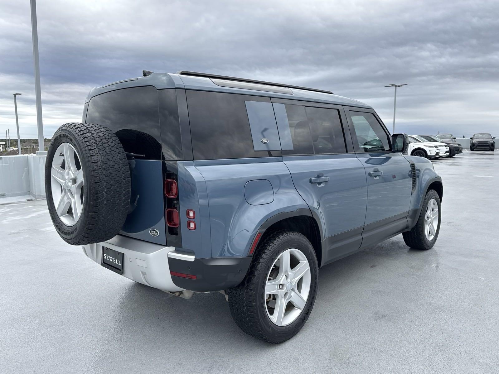 2020 Defender Vehicle Photo in AUSTIN, TX 78717