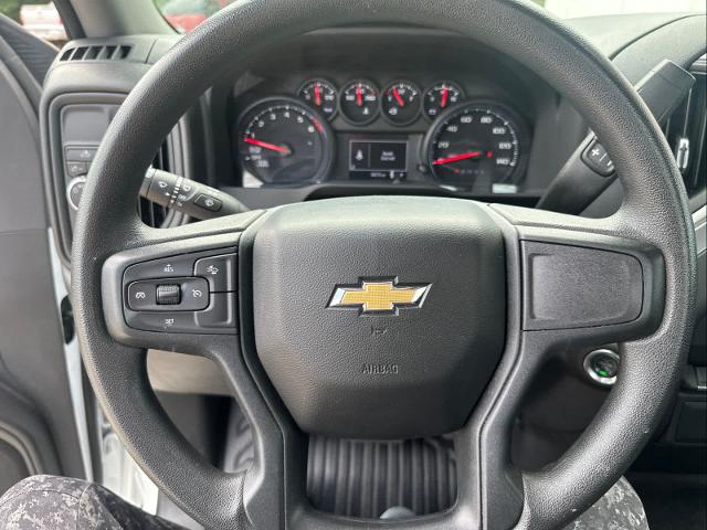 2023 Chevrolet Silverado 1500 Vehicle Photo in DUNN, NC 28334-8900