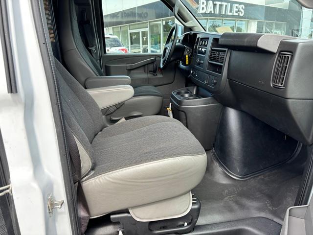 2021 Chevrolet Express Cargo 2500 Vehicle Photo in BOURNE, MA 02532-3918