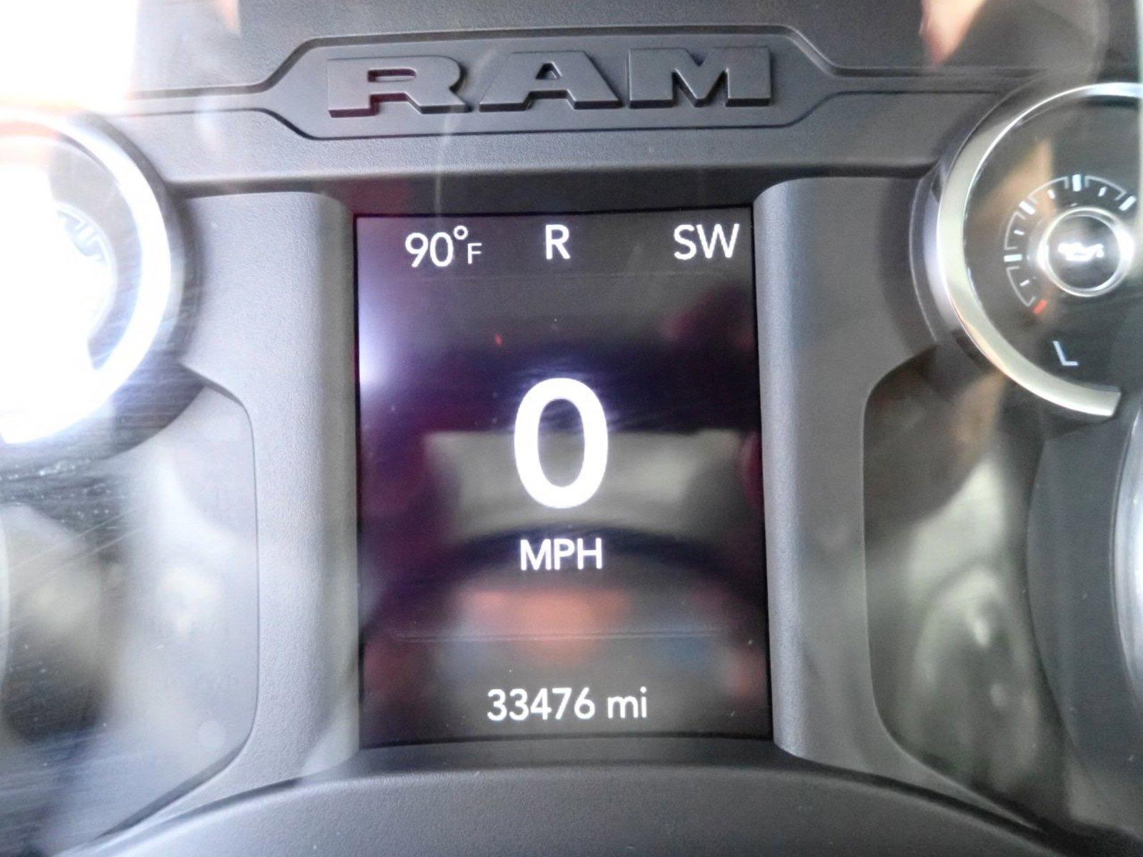 2022 Ram 1500 Vehicle Photo in DENVER, CO 80221-3610