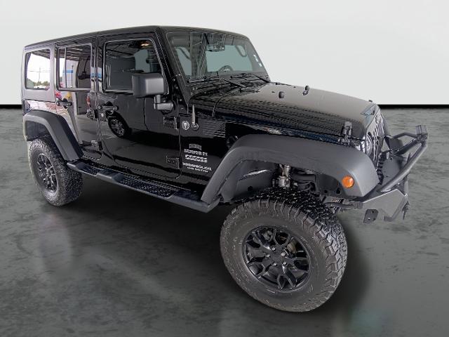 2017 Jeep Wrangler Unlimited Vehicle Photo in WENTZVILLE, MO 63385-1017