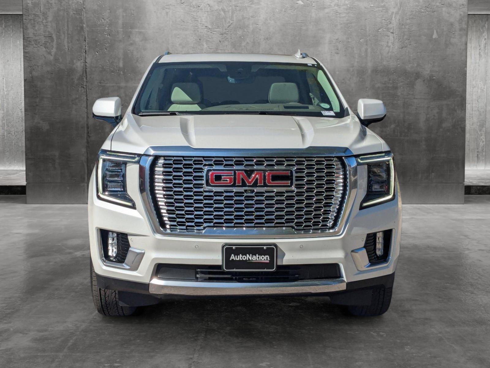 2024 GMC Yukon Vehicle Photo in LONE TREE, CO 80124-2750