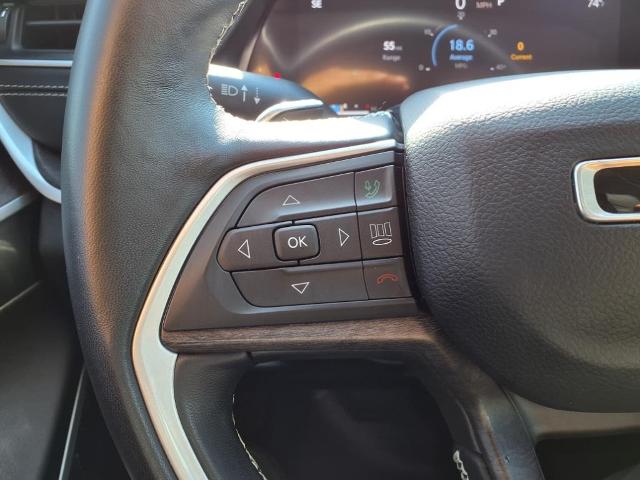 2022 Jeep Grand Cherokee L Vehicle Photo in ROSENBERG, TX 77471-5675